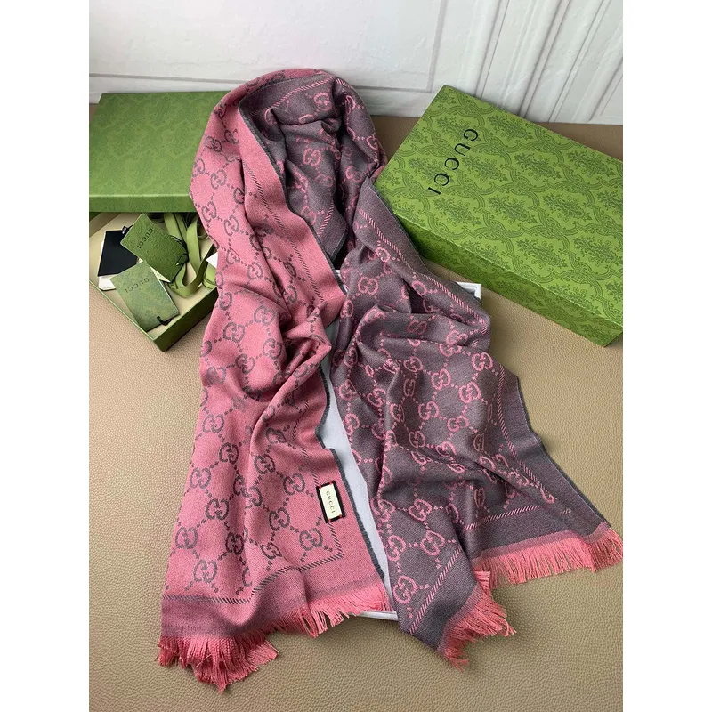 Gucci Scarf #A42738 Gucci Scarf #A42738