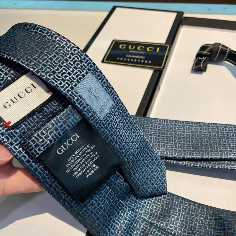 Gucci Necktie #A52479