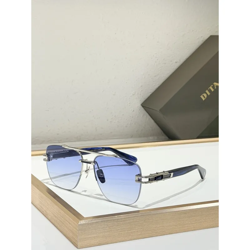 Dita Von Teese AAA+ Sunglasses  original box #A64123