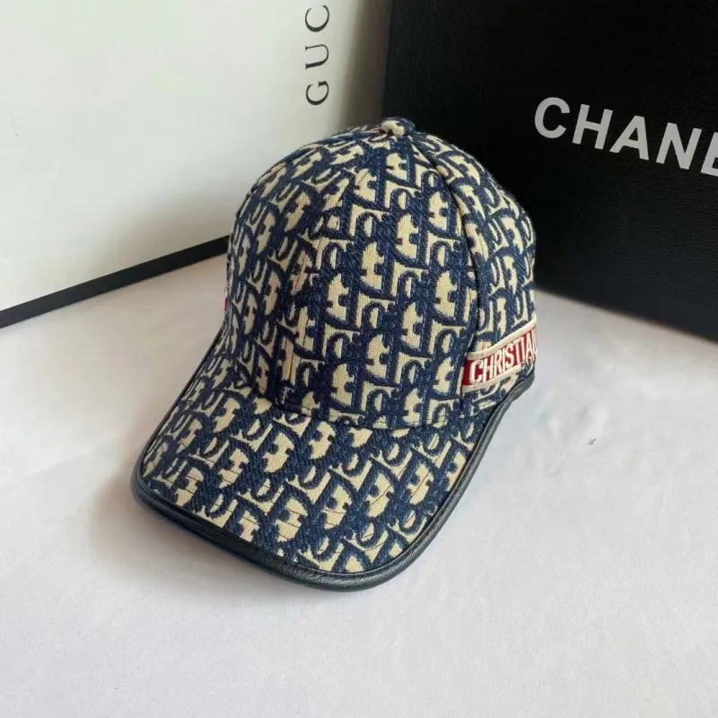 D-ior Hats #999935737