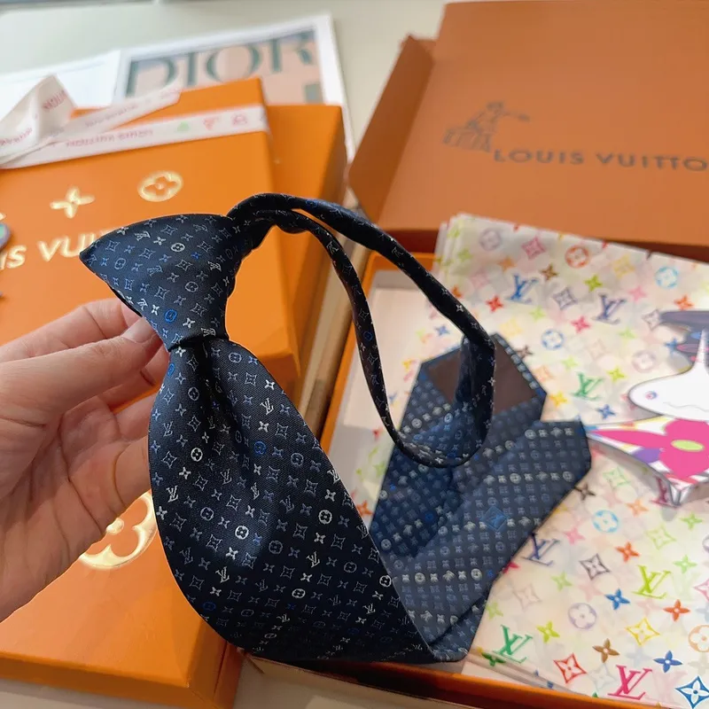 Louis Vuitton Necktie #A52472