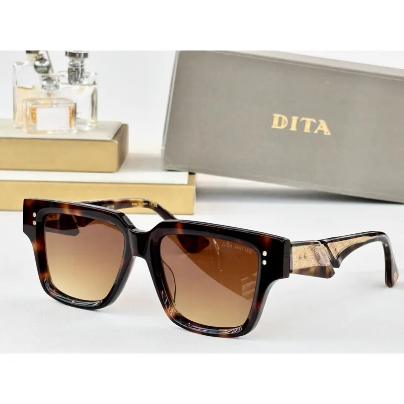 Dita Von Teese AAA+ Sunglasses  original box #A64118