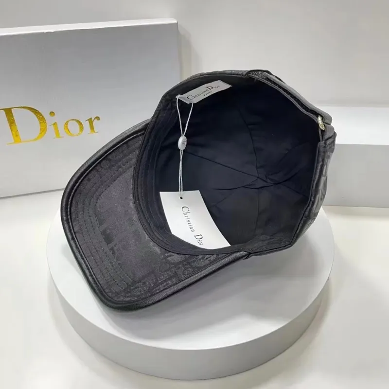 D-ior Hats #999935734