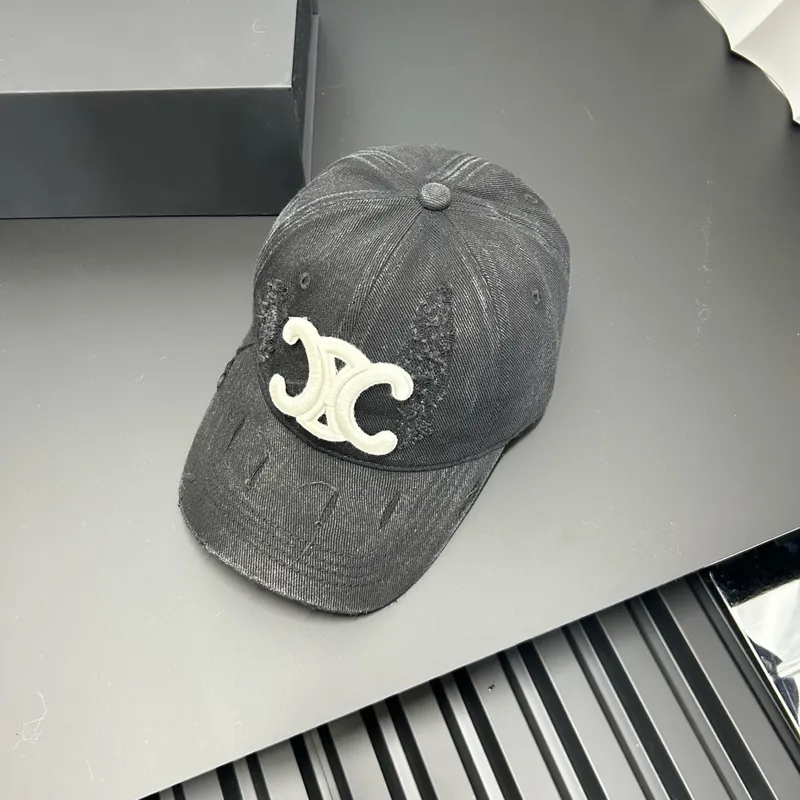 CELINE Hats #A48555