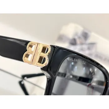 New design Balenciaga AAA Sunglasses #999933928