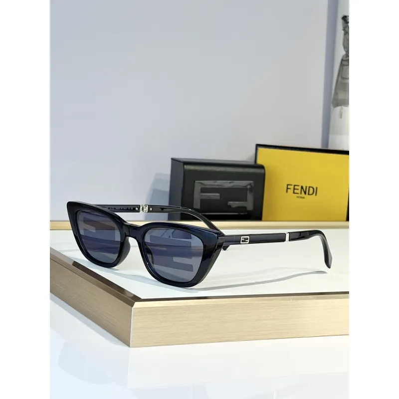 Fendi AAA+ Sunglasses #A64000