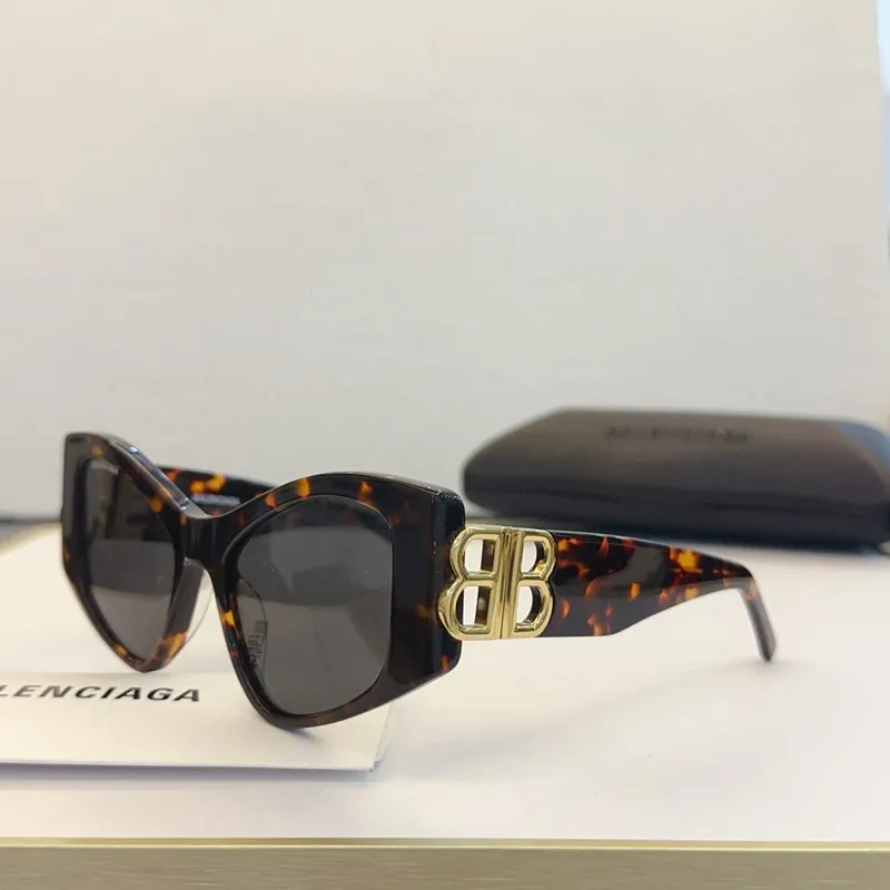 Balenciaga AAA Sunglasses #A39919 Balenciaga AAA Sunglasses #A39919