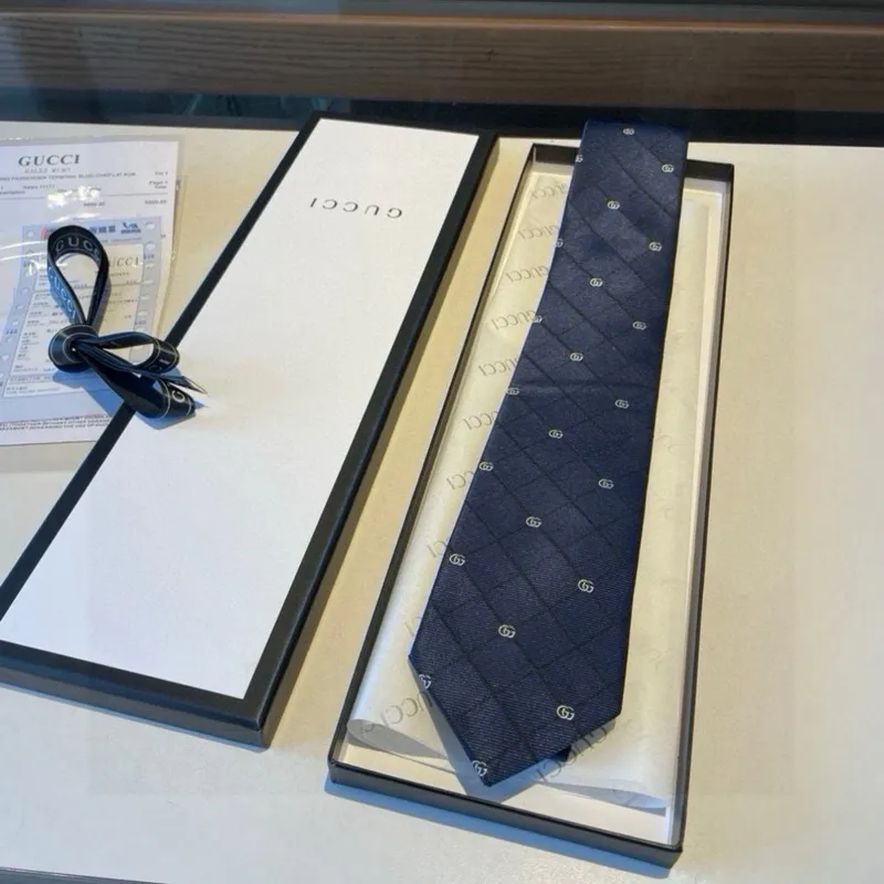 Gucci Necktie #A52477