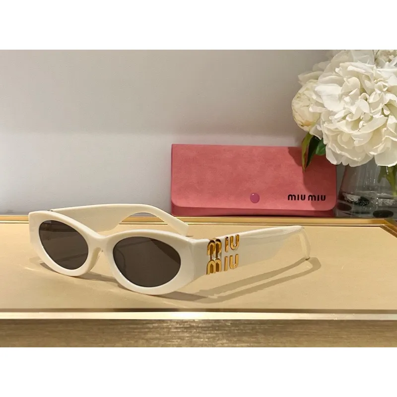 MIUMIU AAA+ Sunglasses #A35450
