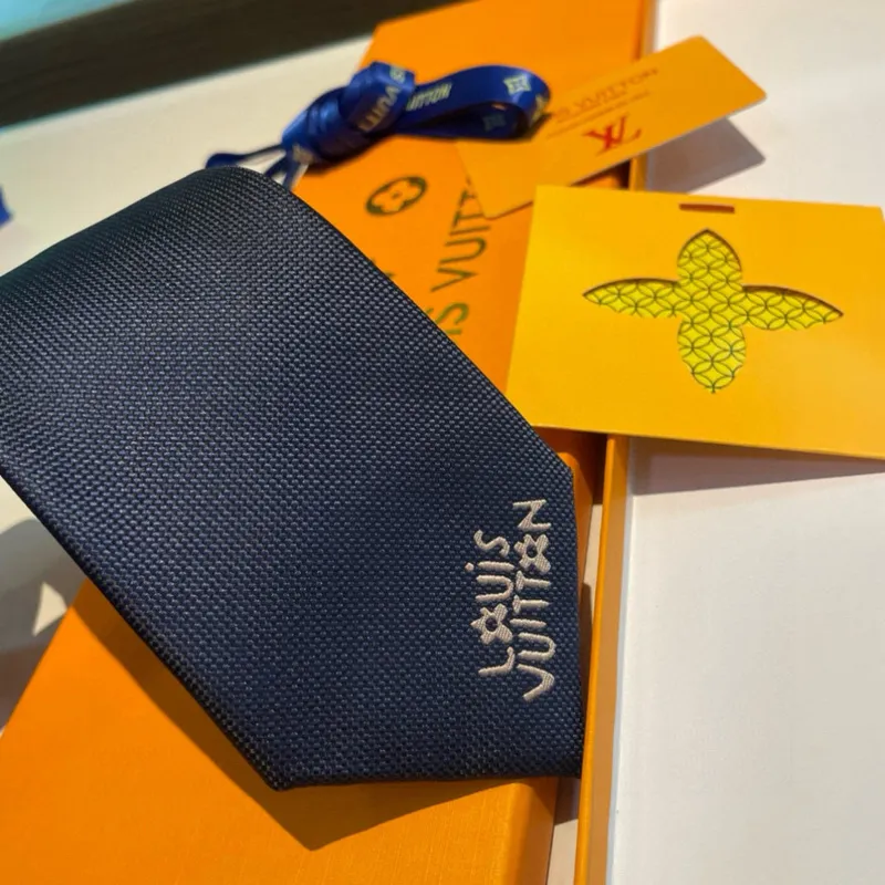 Louis Vuitton Necktie #A52473