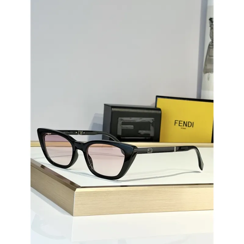 Fendi AAA+ Sunglasses #A64000