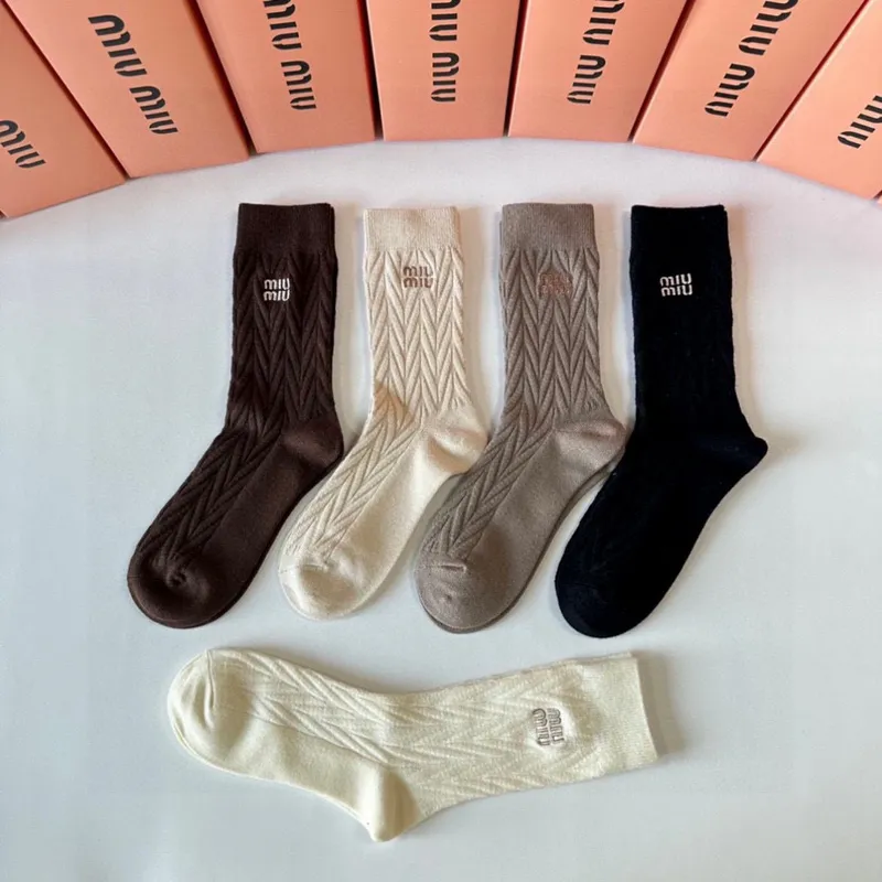 Miumiu socks Five pairs per box #A51572
