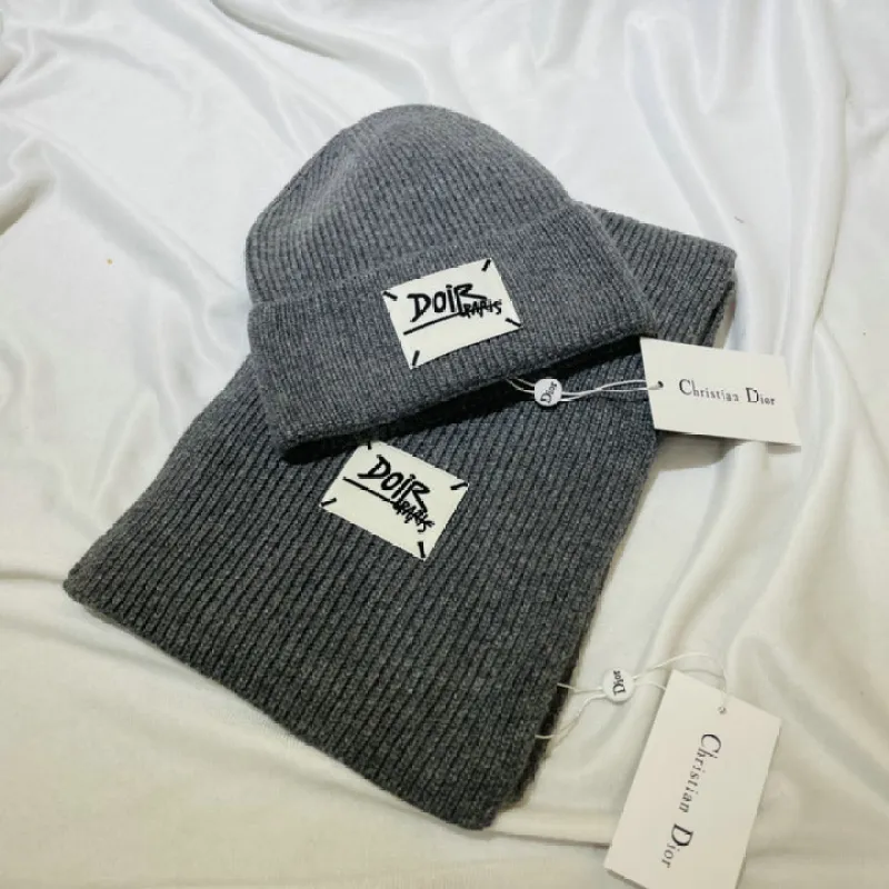 D-ior Hats #A28041
