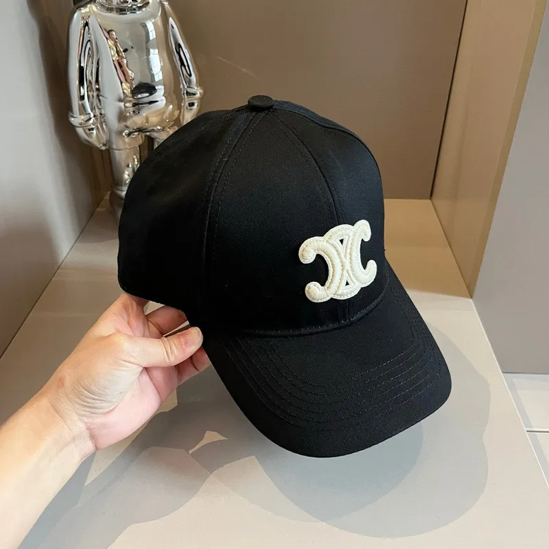 CELINE Hats #A46115 CELINE Hats #A46115