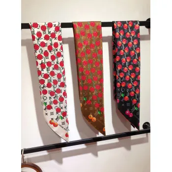 Louis Vuitton Scarf #A34037