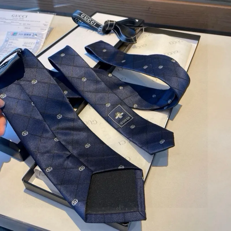 Gucci Necktie #A52477