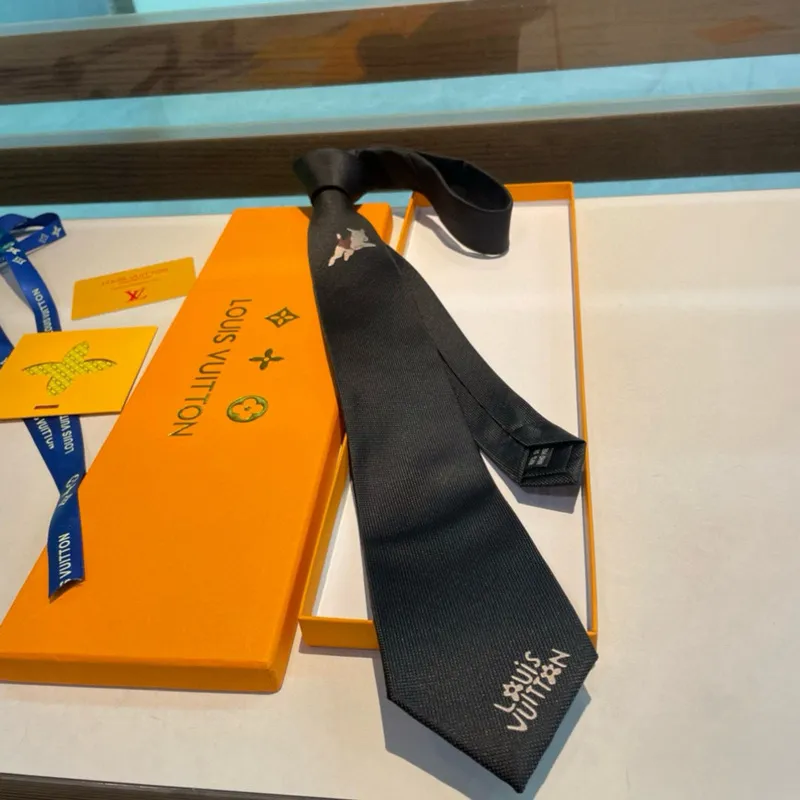 Louis Vuitton Necktie #A52473