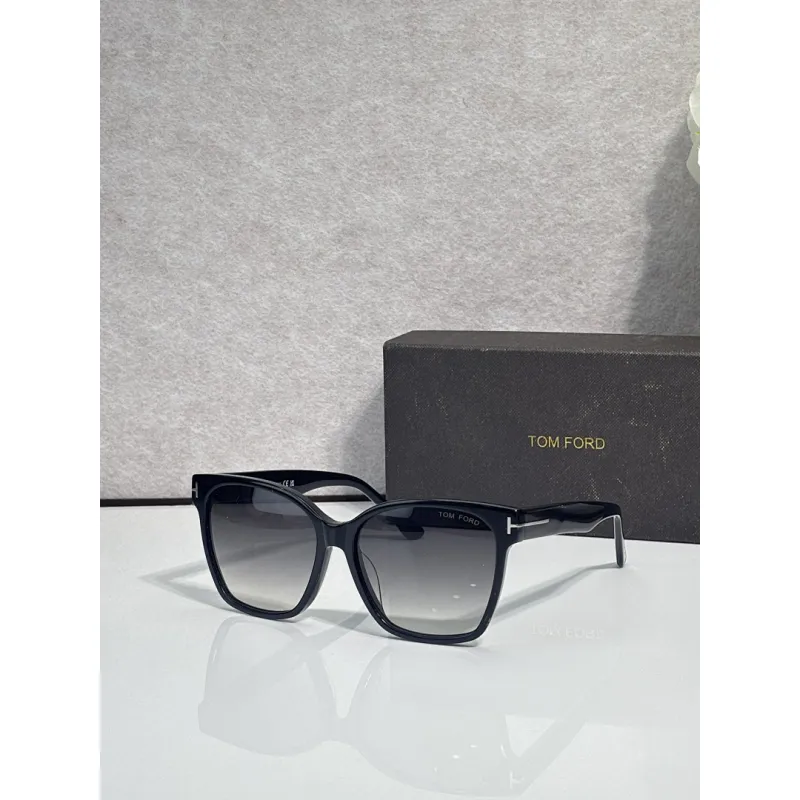 Tom Ford AAA+ Sunglasses original box #A64278