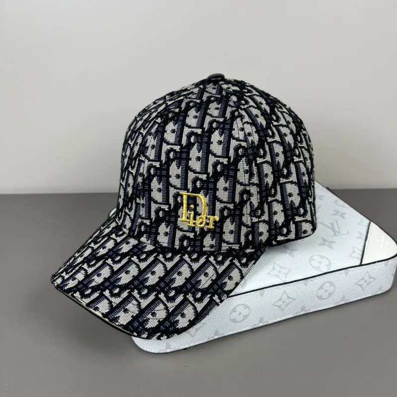 D-ior Hats #A52357