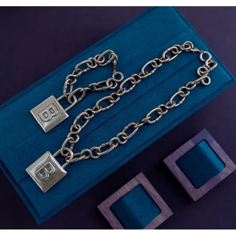 Balenciaga Necklace Bracelet Sets #A55323