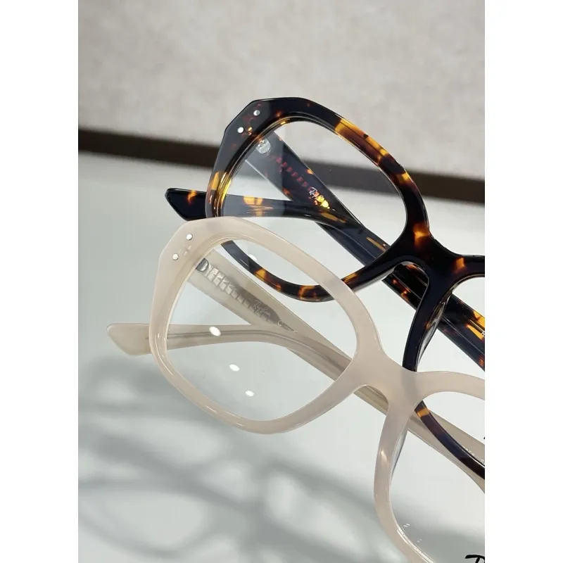 Ray-Ban AAA+ Sunglasses original box #A64009 Ray-Ban AAA+ Sunglasses original box #A64009