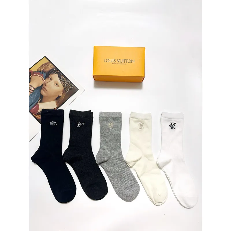 Louis Vuitton socks Five pairs per box #A51577