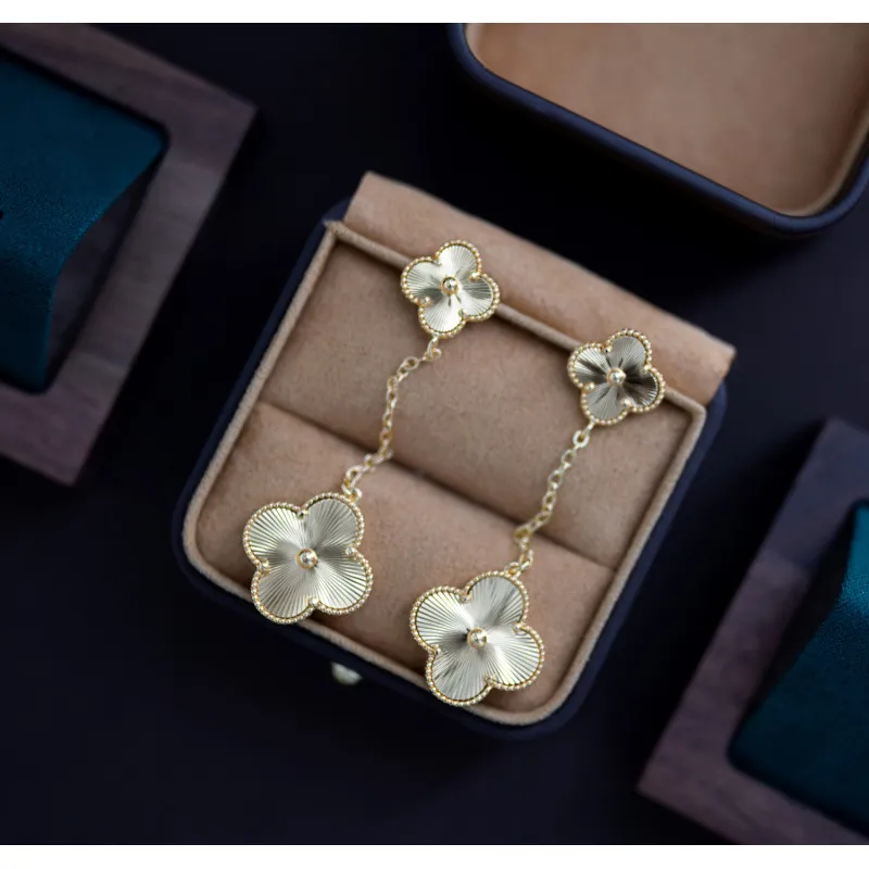 van cleef Earrings #A55394