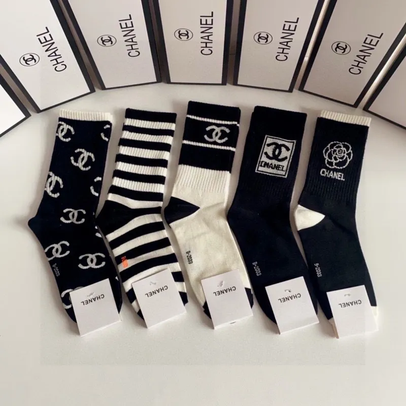 Chanel socks Five pairs per box #A51571