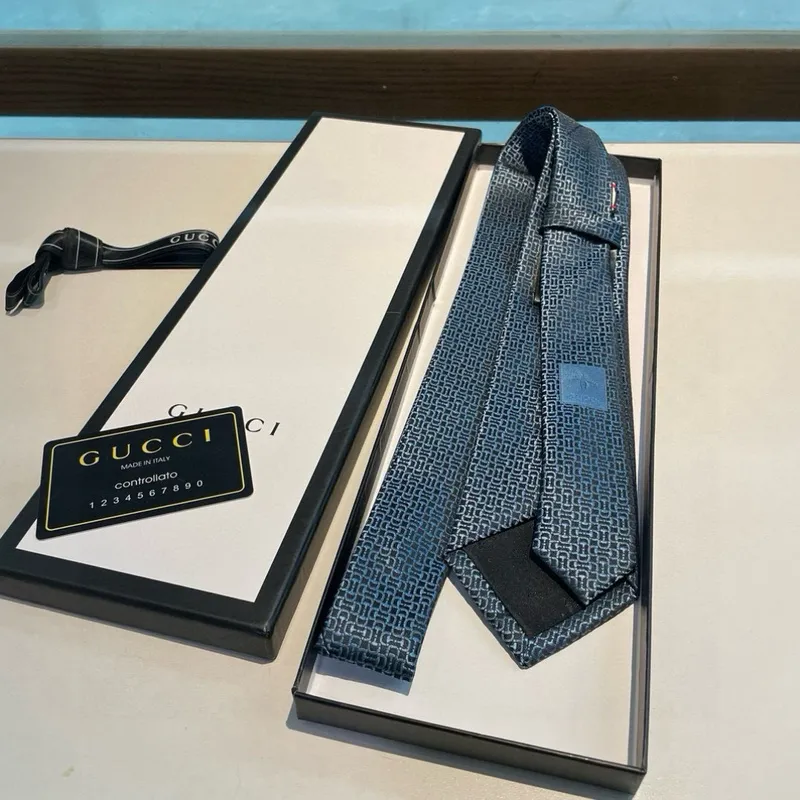 Gucci Necktie #A52479
