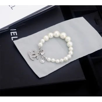 Chanel brooches #99904835
