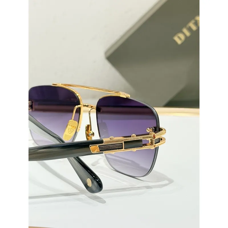 Dita Von Teese AAA+ Sunglasses  original box #A64123