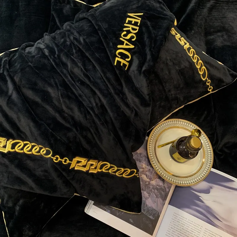 Versace Bedding Quilt Cover Pillowcase Bed Sheet Pillow #A48478