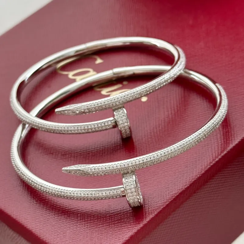 Catier bracelets full diamond hand inlaid 1:1 Original Quality #999936212 Catier bracelets full diamond hand inlaid 1:1 Original Quality #999936212