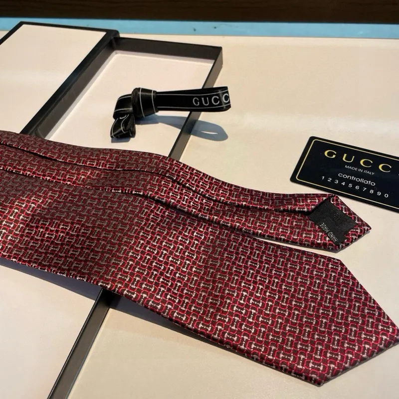 Gucci Necktie #A52479