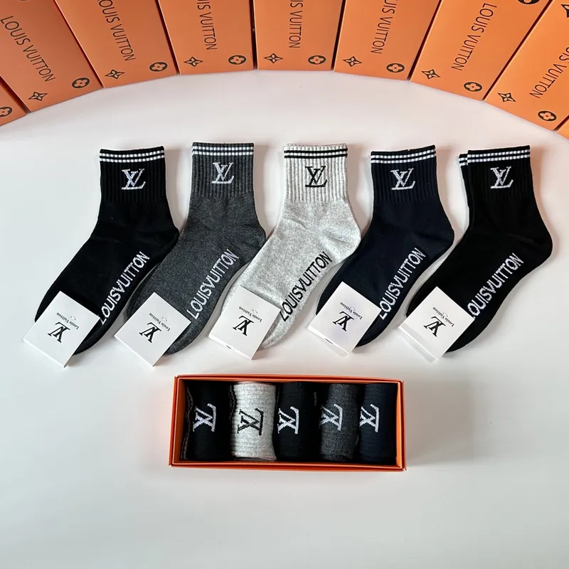 Louis Vuitton socks Five pairs per box #A51576