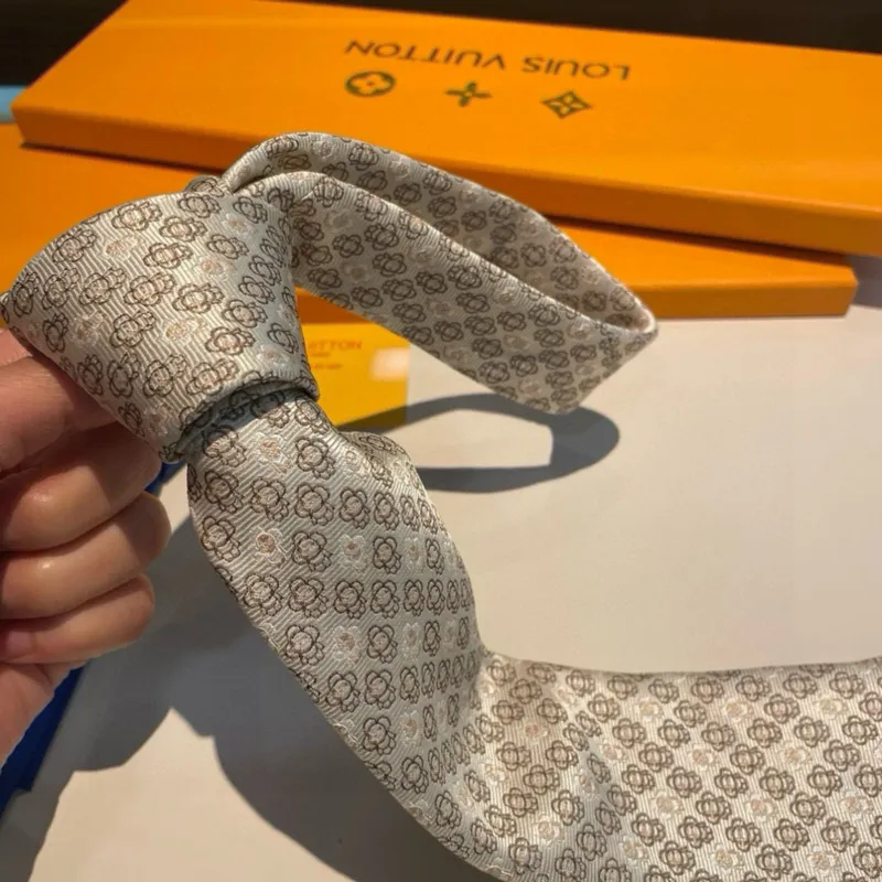 Louis Vuitton Necktie #A52475