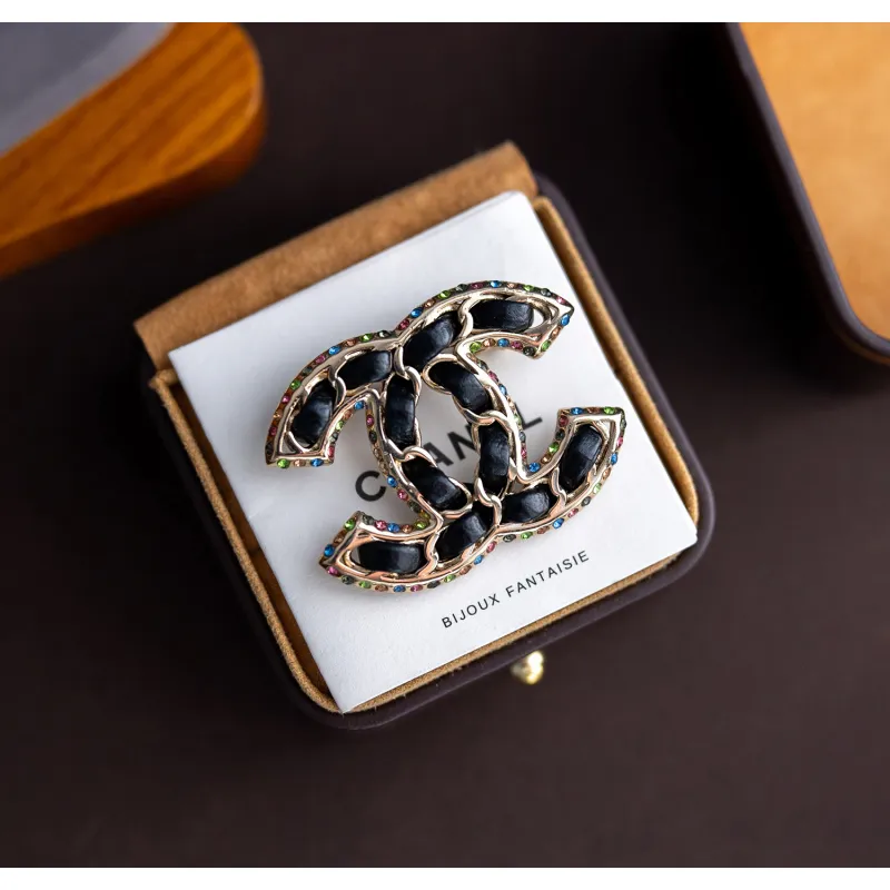Chanel brooches #A55209