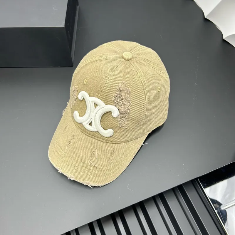 CELINE Hats #A48555