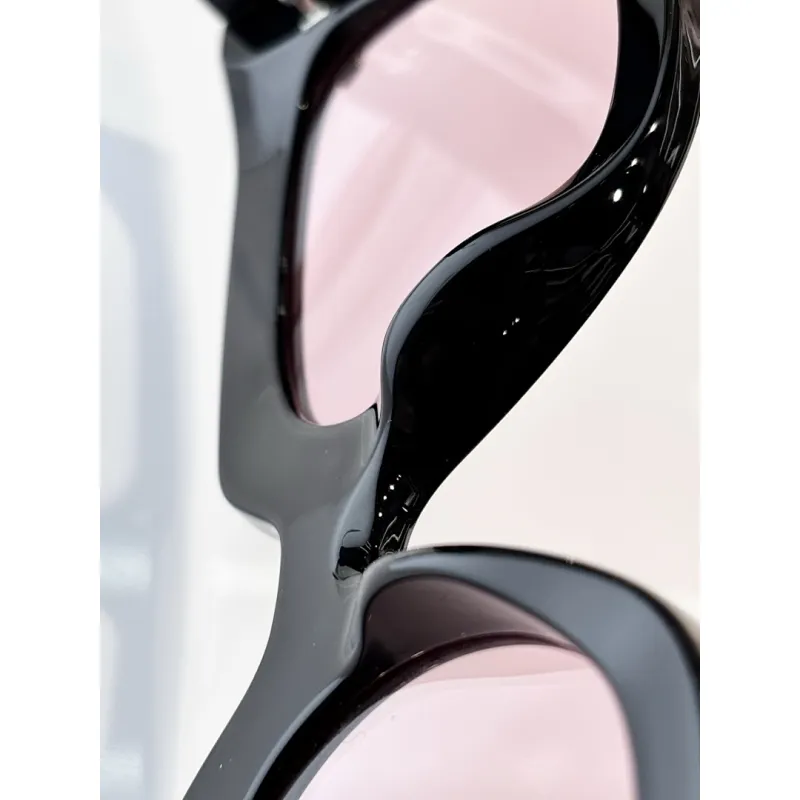 Fendi AAA+ Sunglasses #A63983