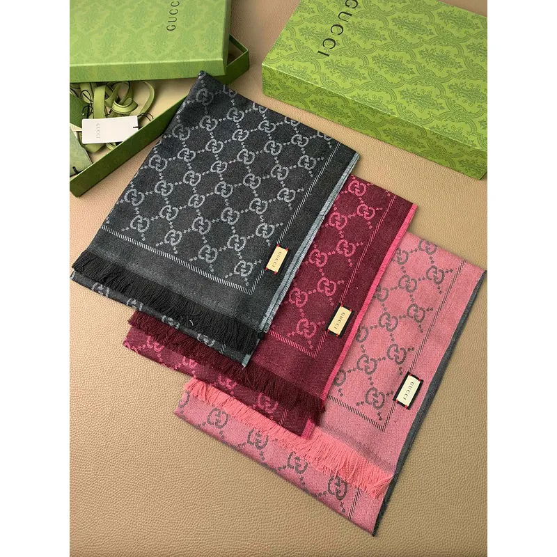 Gucci Scarf #A42738 Gucci Scarf #A42738