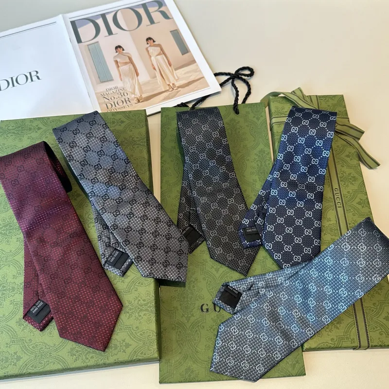 Gucci Necktie #A52476