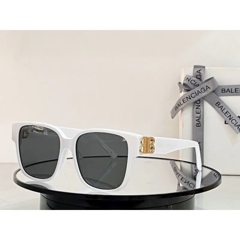 New design Balenciaga AAA Sunglasses #999933928