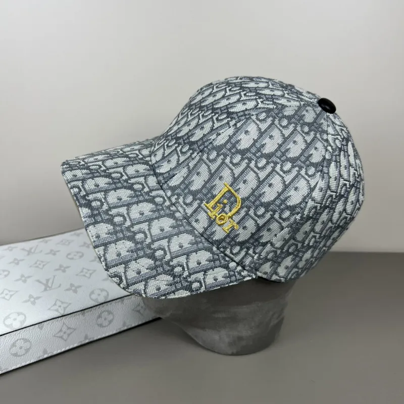 D-ior Hats #A52357