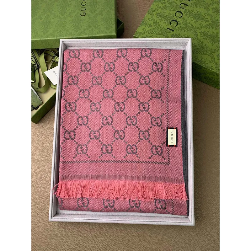 Gucci Scarf #A42738 Gucci Scarf #A42738