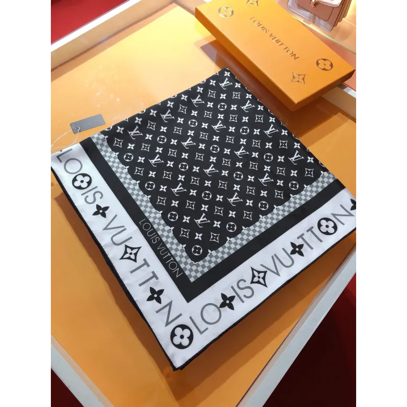 Louis Vuitton Scarf #A41887