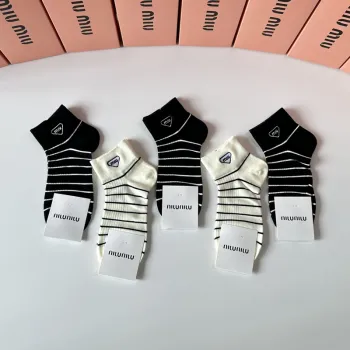 MIUMIU socks Five pairs per box #A51586