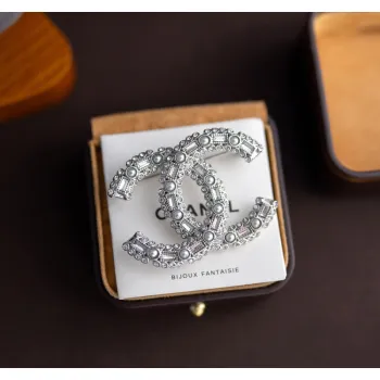 Chanel brooches #A55202