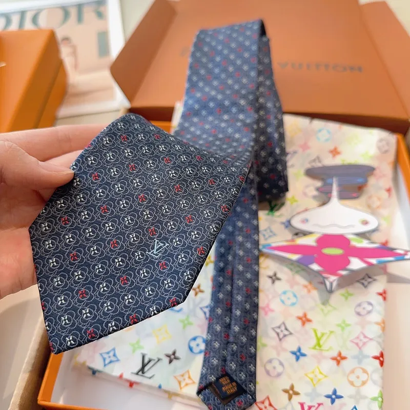 Louis Vuitton Necktie #A52472