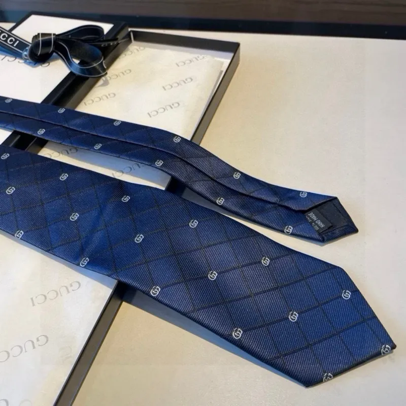 Gucci Necktie #A52477