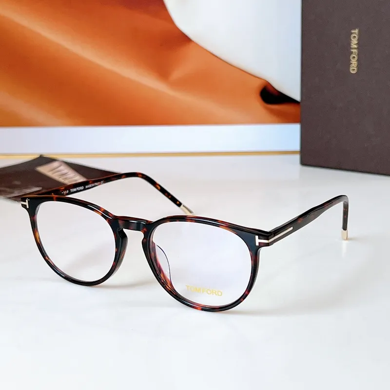 Tom Ford AAA+ Sunglasses Designer Sunglasses Luxury Classic Fashion #A54050 Tom Ford AAA+ Sunglasses Designer Sunglasses Luxury Classic Fashion #A54050